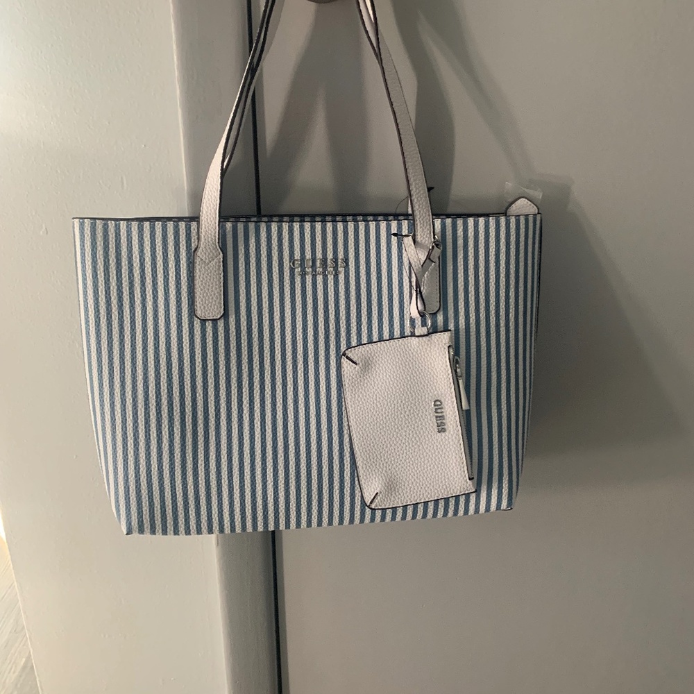 GUESS BLUE WHITE STRIPED 2 HANDLED TOTE BAG&COIN PURSE PEBBLED FAUX LEATHER NWT
